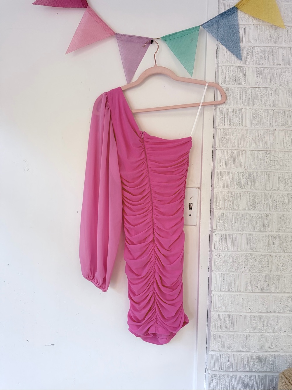 Hello Molly One-Shoulder Ruched Mini Dress in Fuchsia Pink - Picture 6 of 6